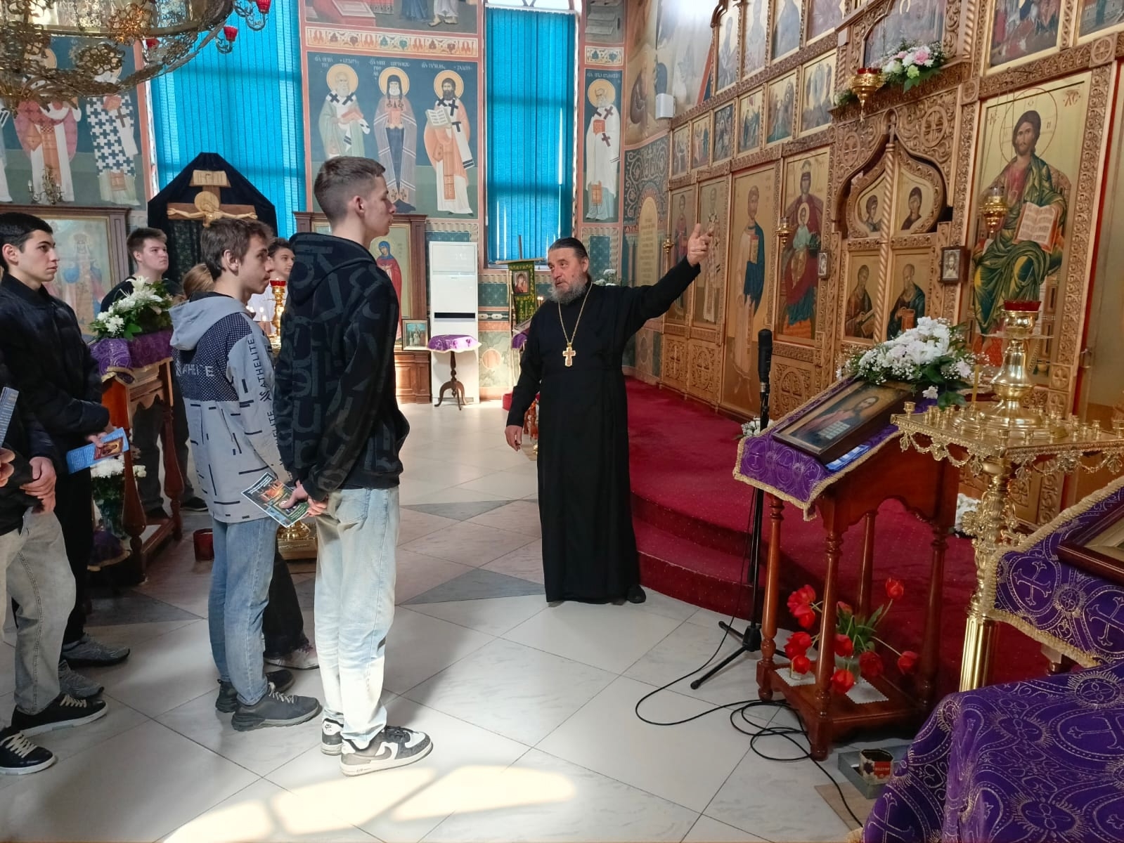 Выставка "Столетие святителя Тихона" Выставка "Столетие святителя Тихона"