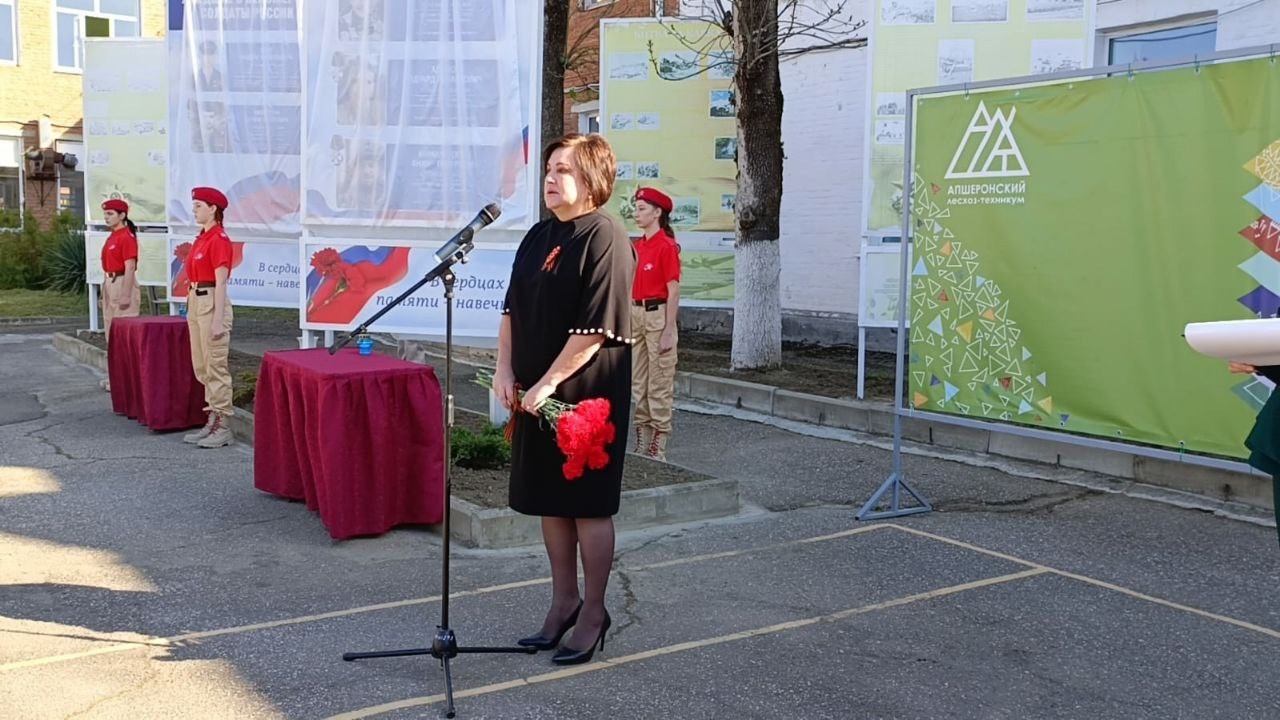 Торжественное открытие "Аллеи Славы" Торжественное открытие "Аллеи Славы"
