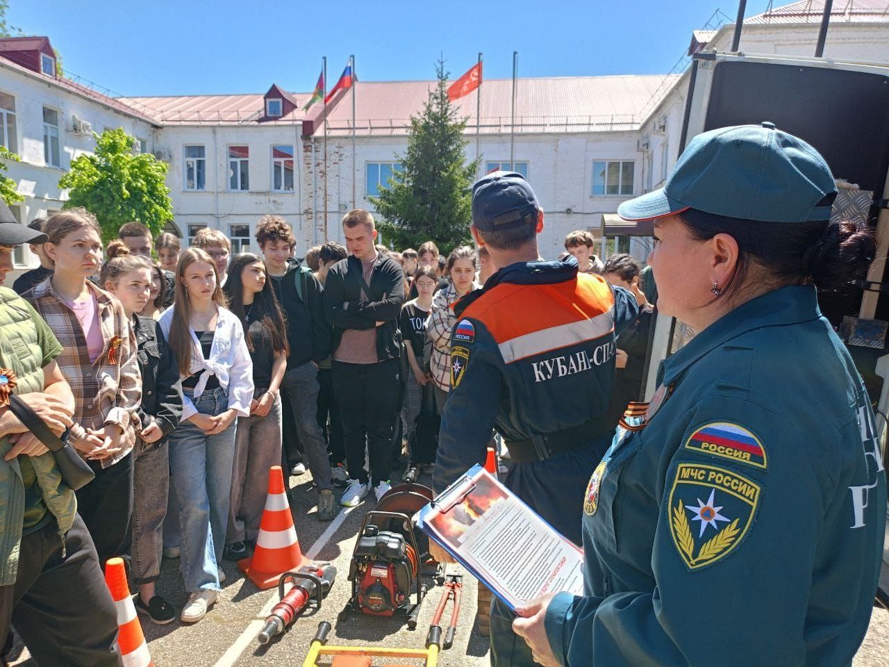 Профориентационное мероприятие с сотрудниками Госавтоинспекции Профориентационное мероприятие с сотрудниками Госавтоинспекции