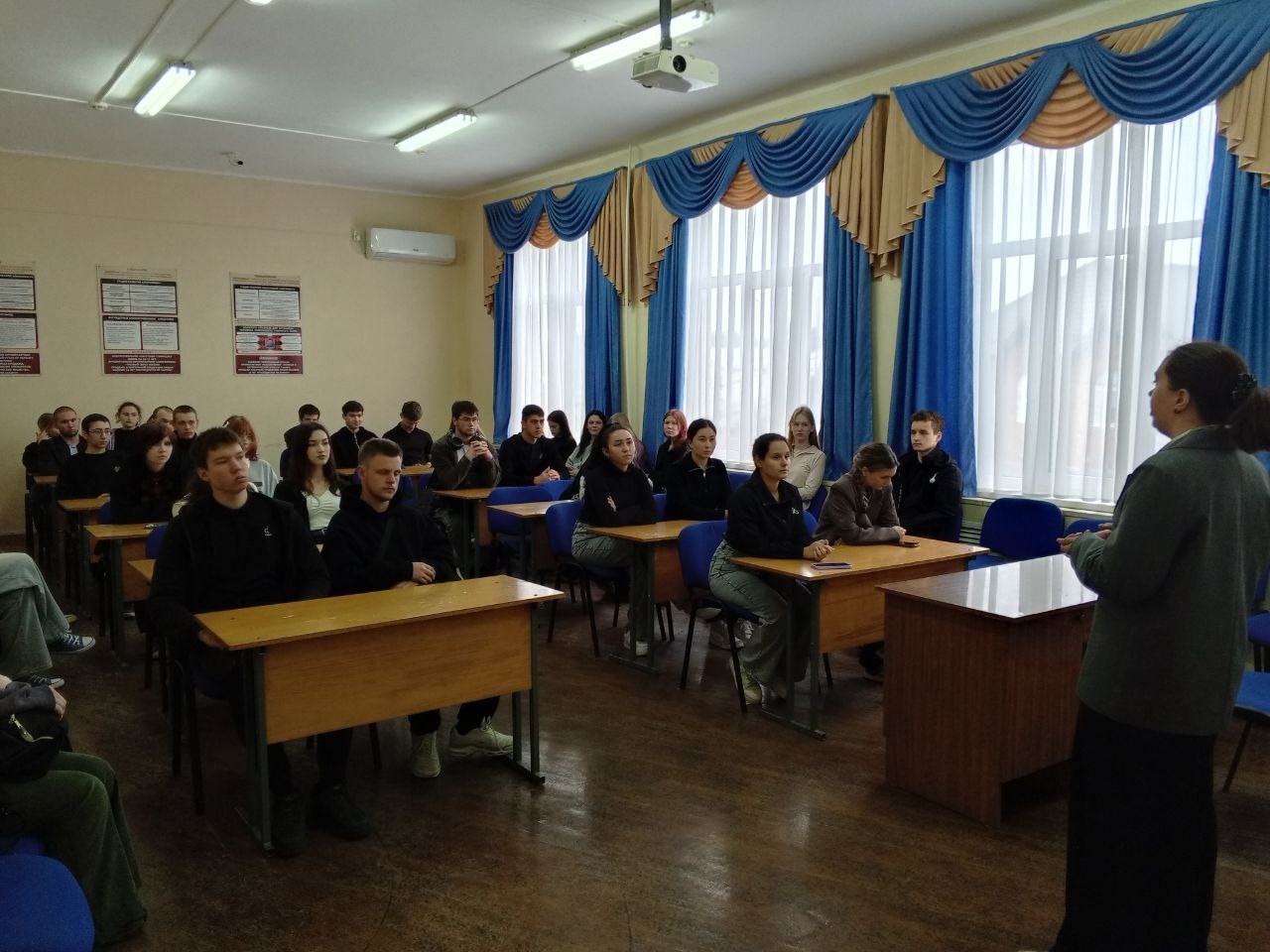 Встреча студентов с главным ландшафтным архитектором компании ООО «Экострой» - Манченко Викторией Сергеевной