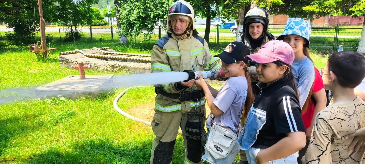 Профэкспедиция в профессию «Пожарный» Профэкспедиция в профессию «Пожарный»