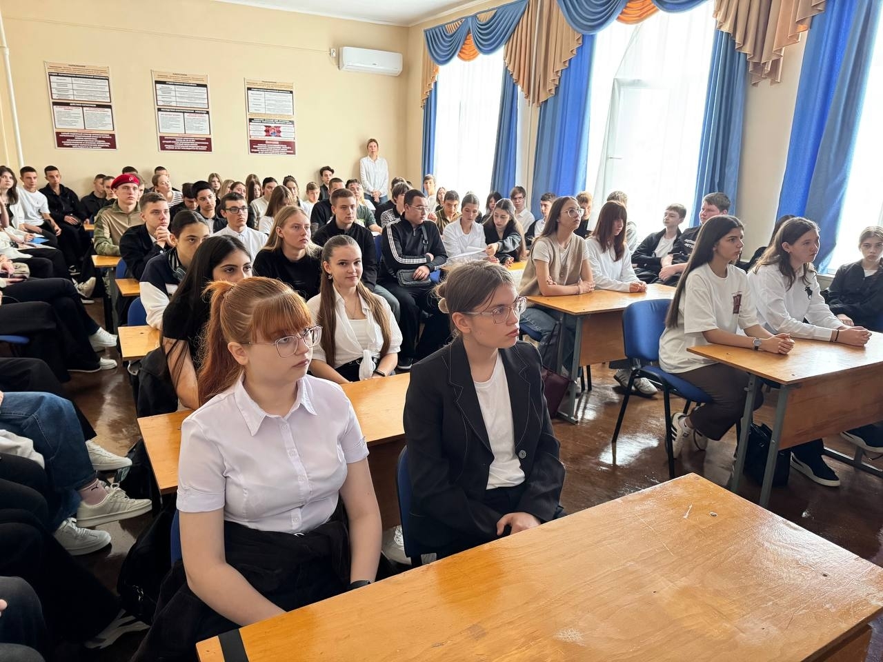 UversitySkateboards25