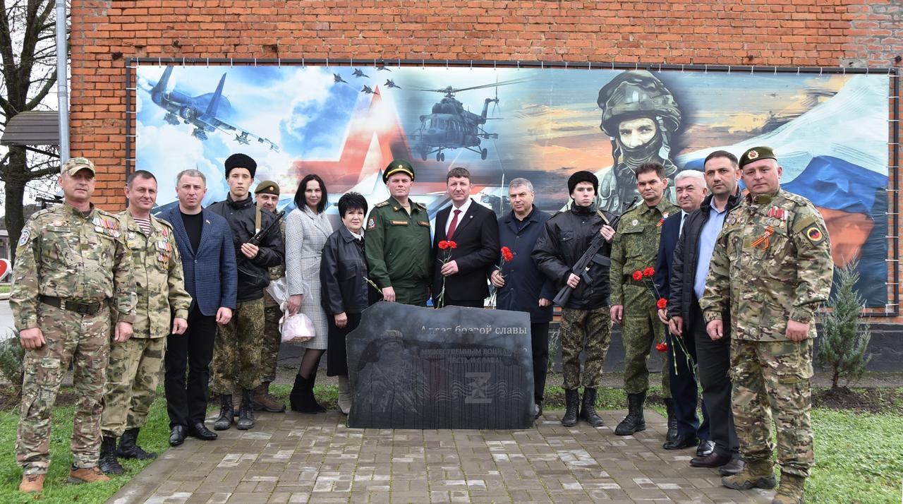 Диалоги с героями Диалоги с героями