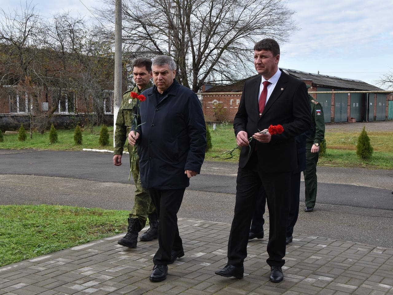 Диалоги с героями Диалоги с героями