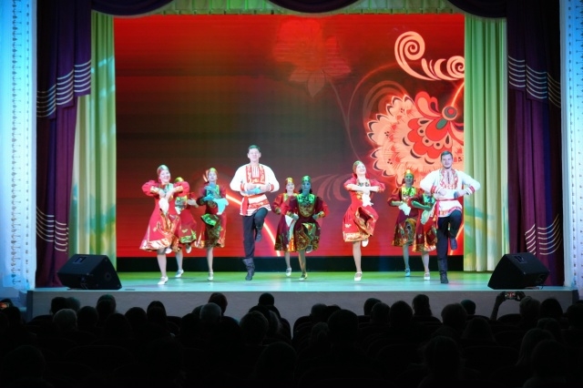 Праздничный концерт, посвящённый Дню Конституции РФ Праздничный концерт, посвящённый Дню Конституции РФ