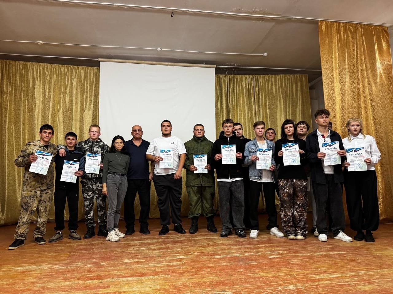 ���� ����������