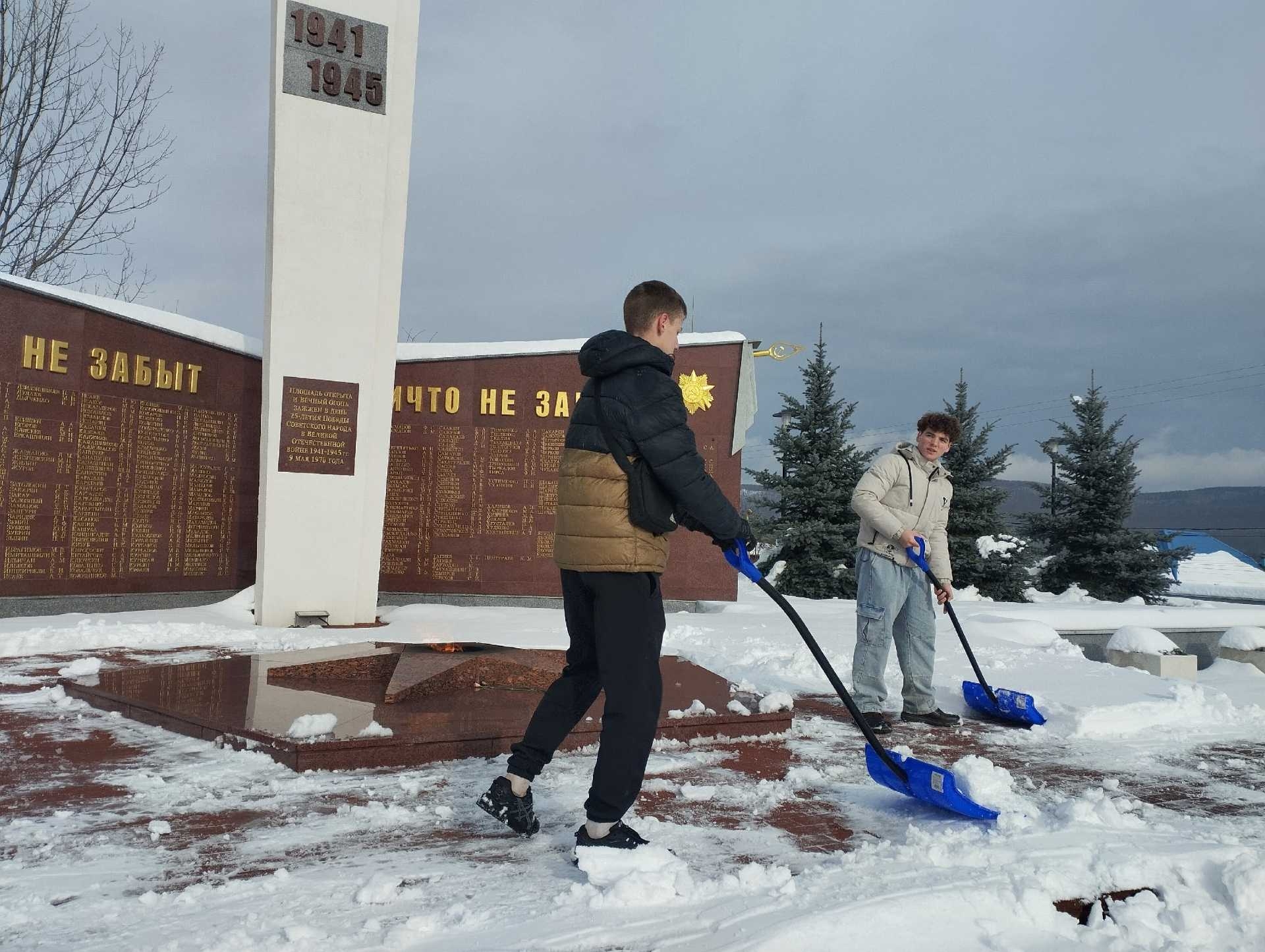 ����� "������� ������" 