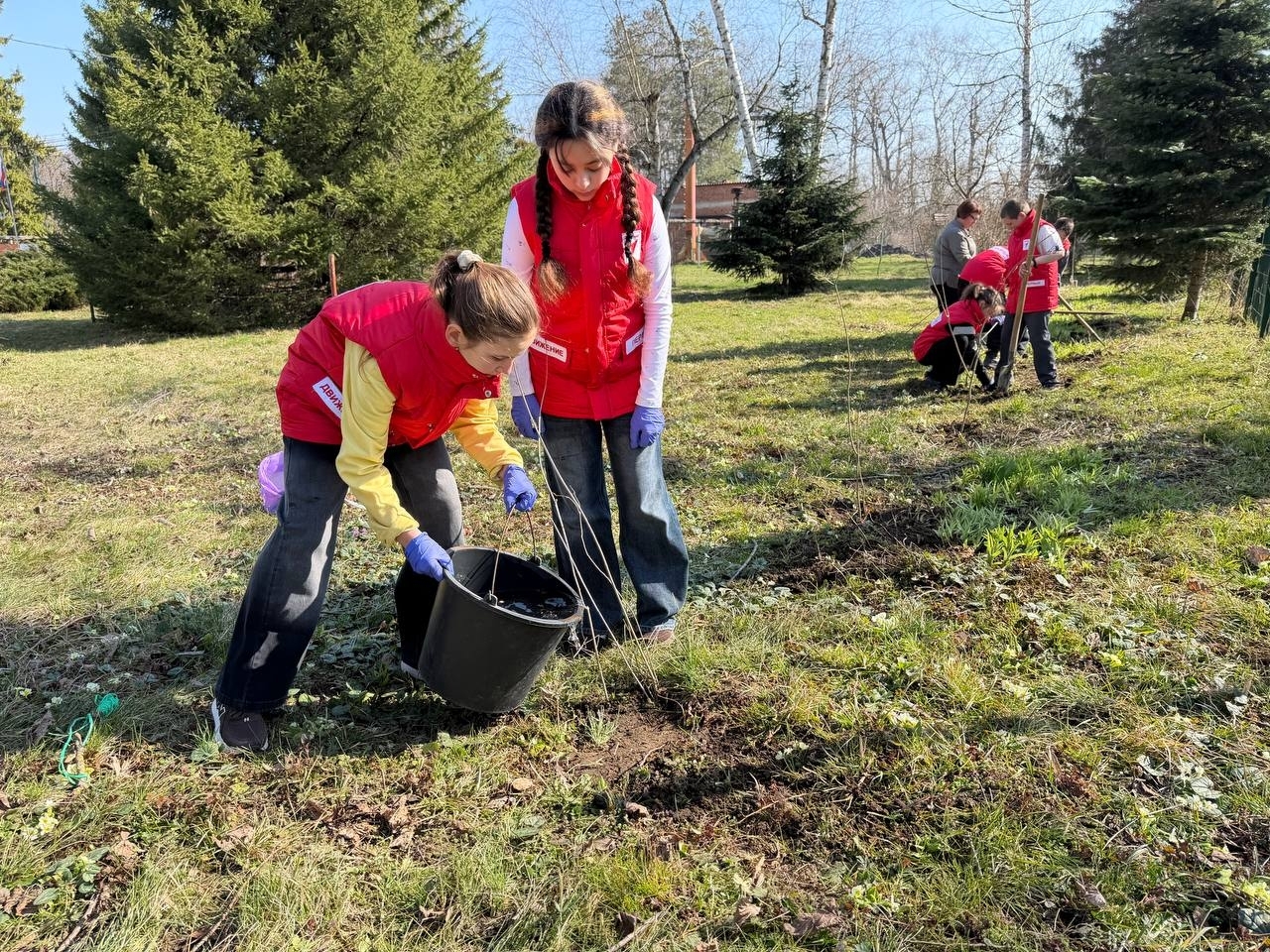 Акция "Зеленый шаг Первых" Акция "Зеленый шаг Первых"