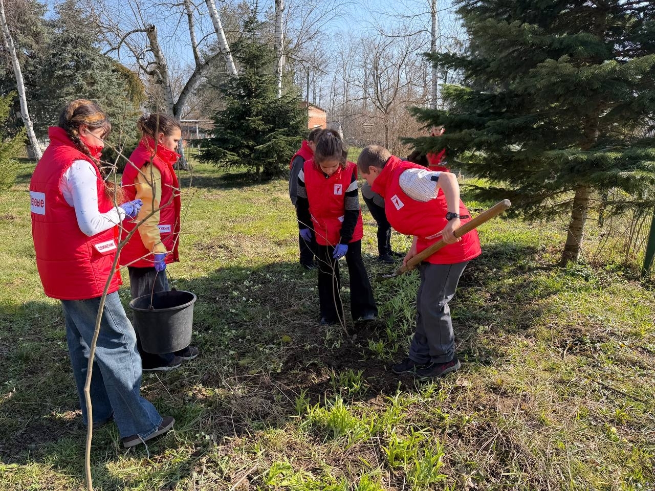 Акция "Зеленый шаг Первых" Акция "Зеленый шаг Первых"
