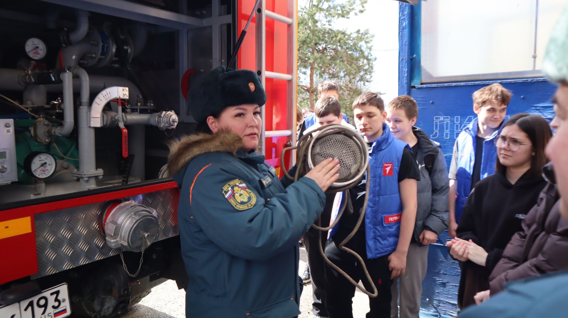 Профэкспедиция в профессию "Пожарный" Профэкспедиция в профессию "Пожарный"