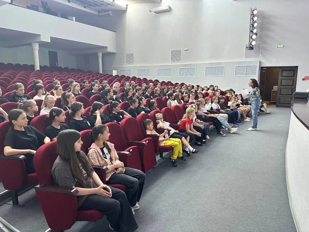 UversitySkateboards25