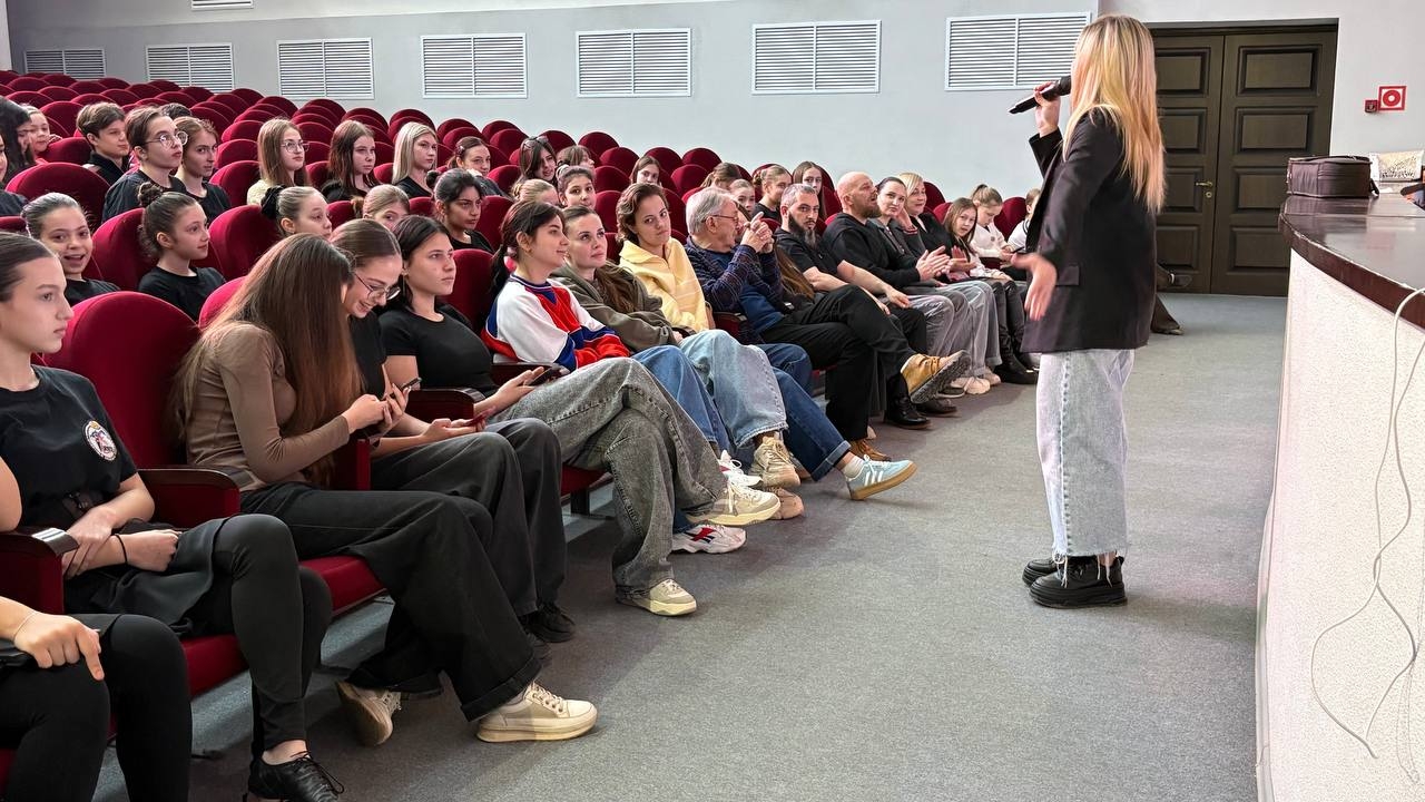 UversitySkateboards25