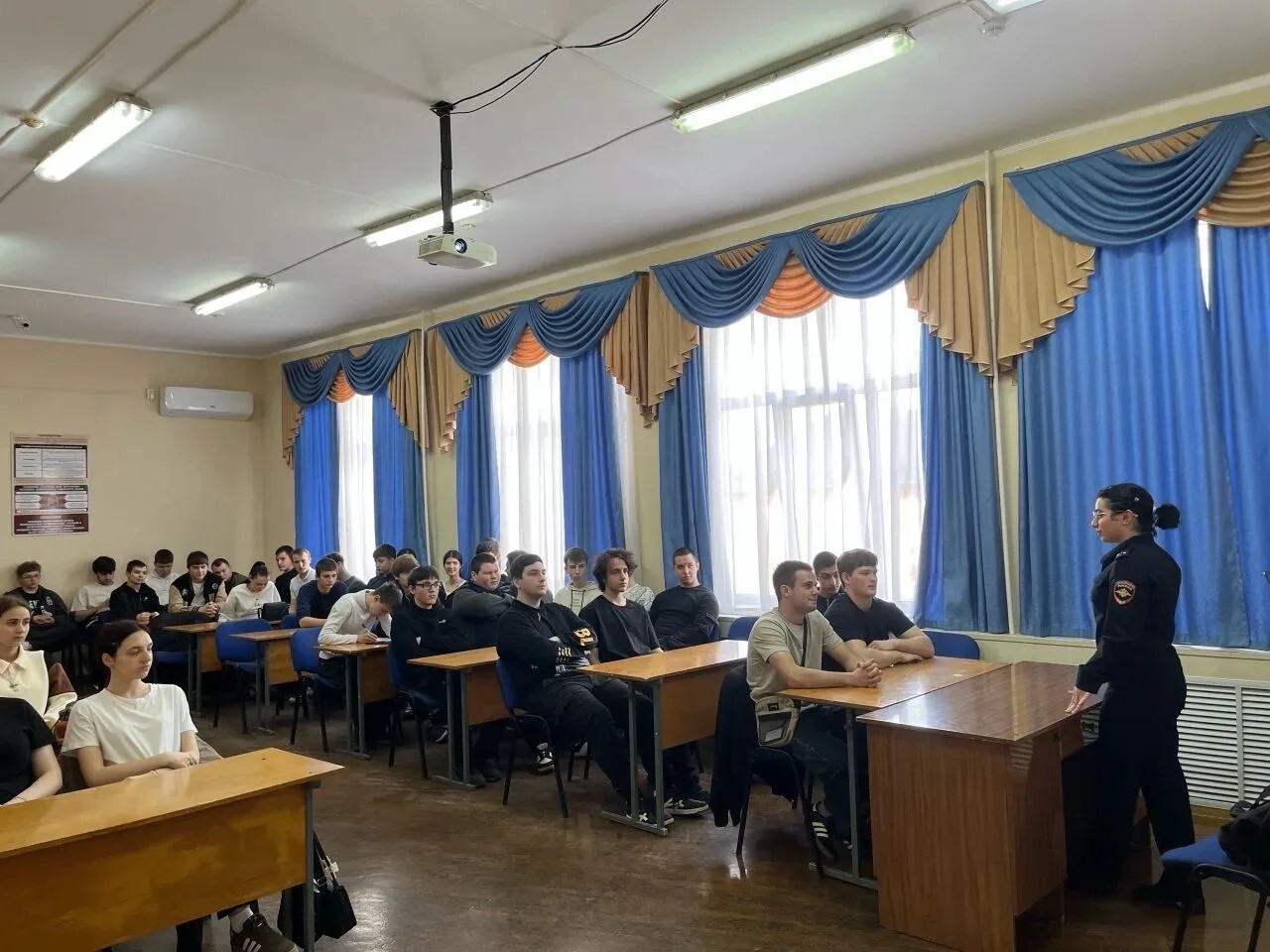 UversitySkateboards25